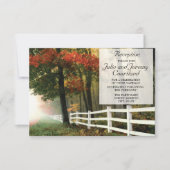 落ち葉と白いフェンスのウェディング レセプション 招待状 (正面)