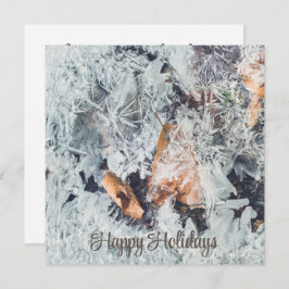 落ち葉と魔法の氷の結晶のパターン