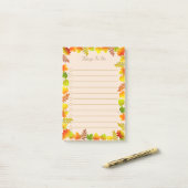 落ち葉のTODOリストが書かれたポストイットノート ポストイット (デスク上)