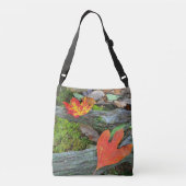 落ち葉 クロスボディバッグ (裏面)