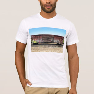 落書きが付いている錆の貨物(ドアと)列車 Tシャツ