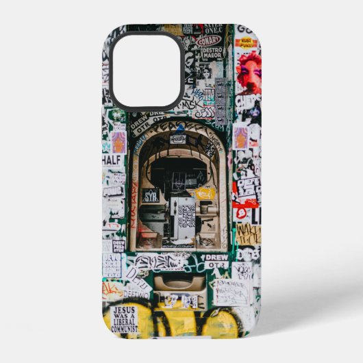 落書きのある自動預け払い機 iPhoneケース (裏面)