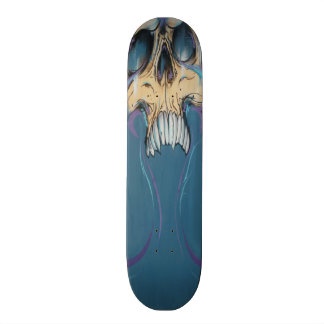 落書きのスカルのスケートボード スケートボード