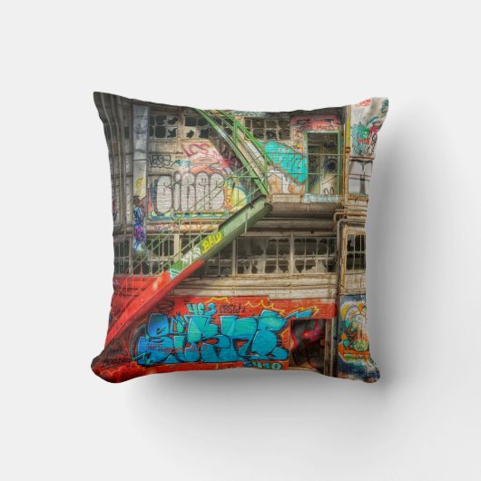 落書きの通りの芸術によって断念される造る枕 クッション (正面)