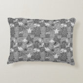 落書きパターンイラストレーション アクセントクッション (裏面)