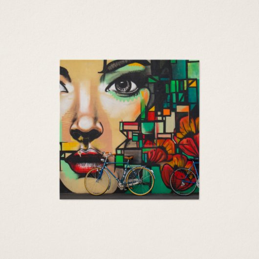 落書き壁の自転車 (正面)