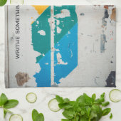 落書き絵を描付き古い壁 キッチンタオル (折り畳み)