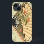 葉および花柄が付いている芸者ファン iPhone 13ケース<br><div class="desc">この美しいプリントに浮遊葉の背景に対して顕著に特色になる芸者ファンがあります。 ファンにまたそれの美しく、スタイリッシュな花柄があります。 アジア芸術のファンはコレクションにこれを加えるべきです!</div>