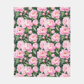 葉っぱがピンク色の牡丹に咲く フリースブランケット (正面)