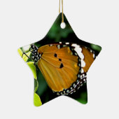 葉にオレンジ、黒と白の蝶 セラミックオーナメント (右)