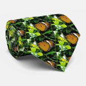 葉にオレンジ、黒と白の蝶 ネクタイ (ロール)