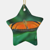 葉に鮮やかなオレンジと黒い蝶 セラミックオーナメント (左)