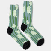 葉のストライプ緑のパターンで愛らしい ソックス (右)