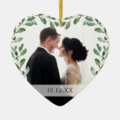 葉のフレーム |特別な日付と2枚の写真 セラミックオーナメント (正面)