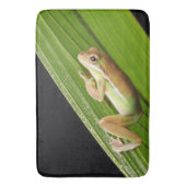 葉の上の小さなカエル バスマット (正面縦)