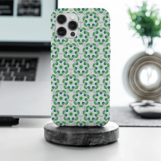 葉の模様、葉っぱの柄、緑の葉 iPhoneケース