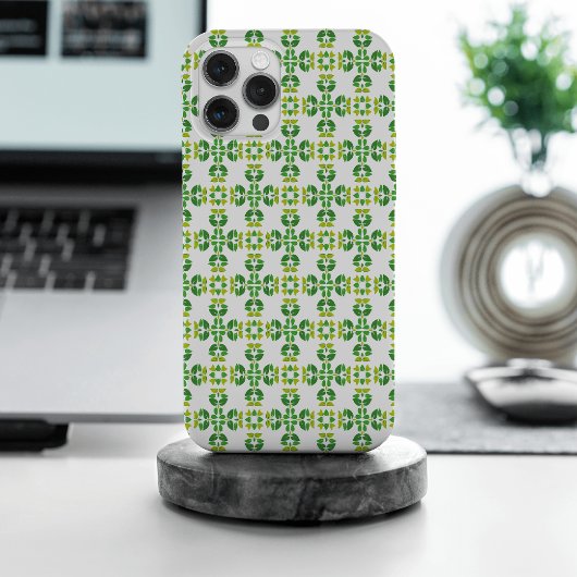 葉の模様、葉っぱの模様、緑の葉 iPhoneケース