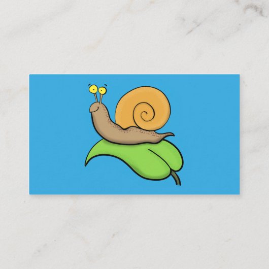 葉の漫画の上の可愛い、幸せなカタツムリイラストレーション 名刺 (裏面)