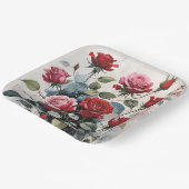 葉の長い茎の赤とピンクのバラ ペーパープレート (傾斜あり)