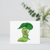 葉を傘にして歩く毛虫 ポストカード (スタンド正面)