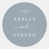 葉ミニマル板 | Dusty Blueの結婚封筒用シール ラウンドシール (正面)