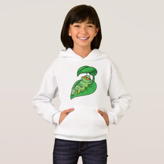 葉付き毛虫 (正面フル)