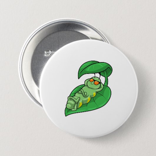 葉付き毛虫 缶バッジ (正面&裏面)