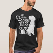 葉巻と犬の好き葉巻を吸って愛用する Tシャツ (正面)