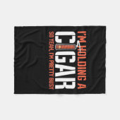 葉巻好き |葉巻を持っている フリースブランケット (正面(横))