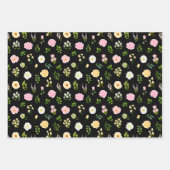 葉柄のピンクと黄色の花 ラッピングペーパーシート (正面3)