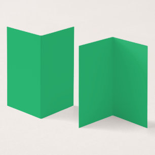 葉脈鮮やかと枝葉を持つ緑の葉