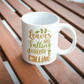 葉落ち中のコーヒーの電話 コーヒーマグカップ