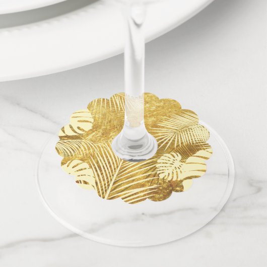 葉8 ワイングラスタグ (クローズアップ)