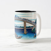 葛飾北斎 – 深川万年橋下 ツートーンマグカップ (正面右)