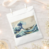 葛飾北斎 – 神奈川素晴らしの波 フェイバーバッグ (クリップ留めされた状態)