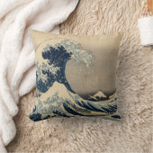 葛飾北斎。神奈川素晴らし沖の波 クッション (ブランケット)