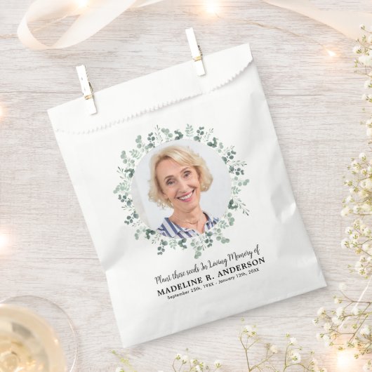 葬儀シードパケッカスタムト写真緑の記念碑 フェイバーバッグ (クリップ留めされた状態)