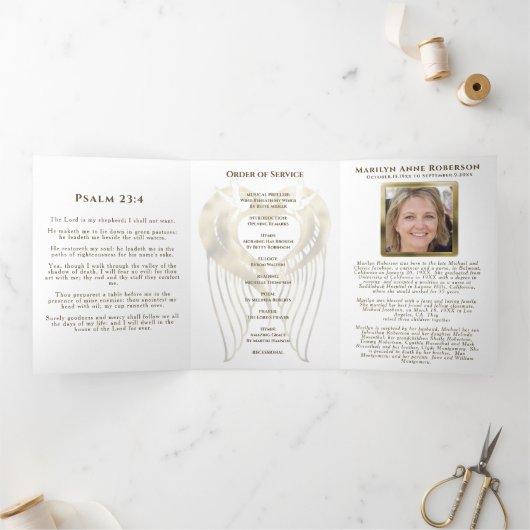 葬儀フォトコラージュと服務命令 三つ折りプログラム (内部)