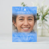 葬儀ブルーのソフトバラ写真ファミリーサンキューカード サンキューカード (スタンド正面)