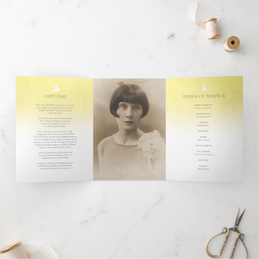 葬儀プログラムの順序イエローローズ 三つ折りプログラム (内部)