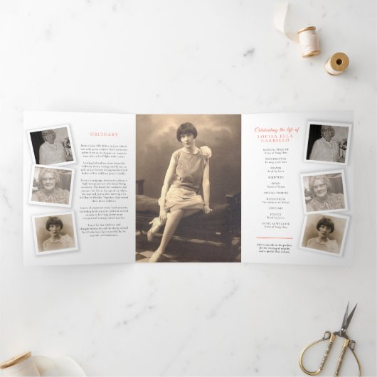 葬儀プログラムストライプのバラ赤 三つ折り招待状 (内部)