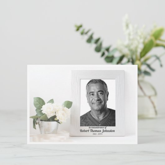 葬儀ホワイトフラワーとフォト悔やみや弔慰 サンキューカード (スタンド正面)