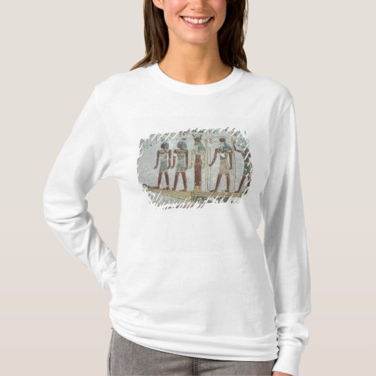 葬式のバークのKhnumを描写するレリーフ、浮き彫り Tシャツ (正面)