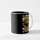 蒙古整備士航空機の英雄デザイン ツートーンマグカップ (正面右)