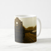 蒸気の列車のマグ コーヒーマグカップ (正面右)