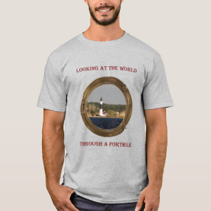 蒸気口の写真のワイシャツを通って見て下さい Tシャツ