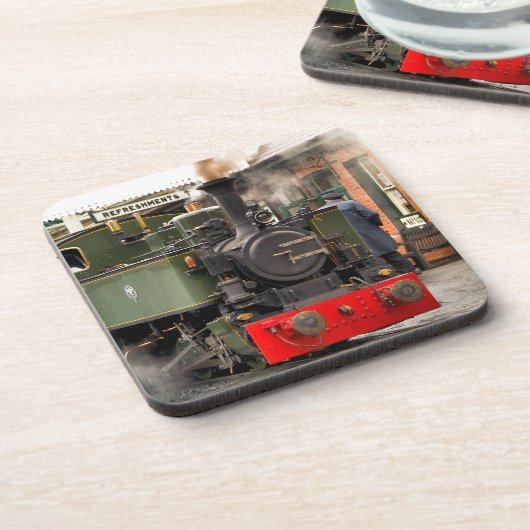 蒸気機関車 コースター (左側)