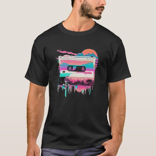 蒸気波美的グリッチカセットテープ逆波 Tシャツ (正面)