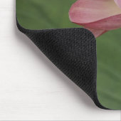 蓮のクローズアップ (Nelumbo nucifera) マウスパッド (コーナー)