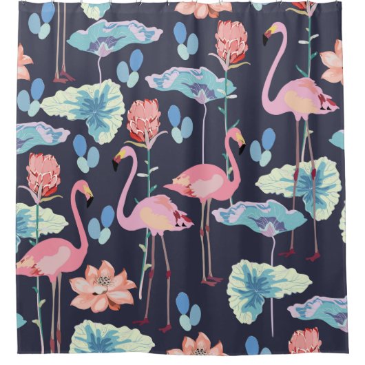 蓮の花とプロに囲まれたピンクのフラミンゴ シャワーカーテン (正面)